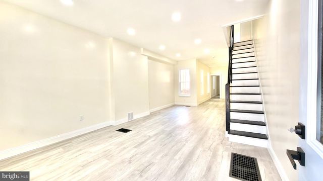 553 GORDON ST, Reading, PA 19601