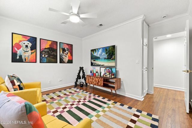 833 WATERMAN Road N, Jacksonville, FL 32207