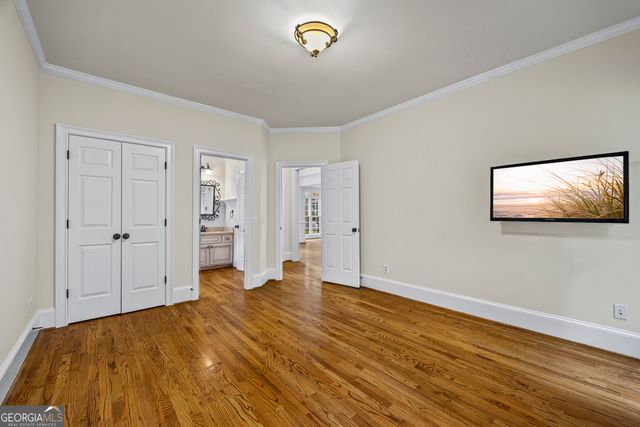 5545 Stoneleigh Drive, Suwanee, GA 30024