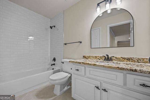 5545 Stoneleigh Drive, Suwanee, GA 30024