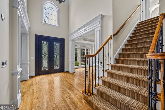 5545 Stoneleigh Drive, Suwanee, GA 30024
