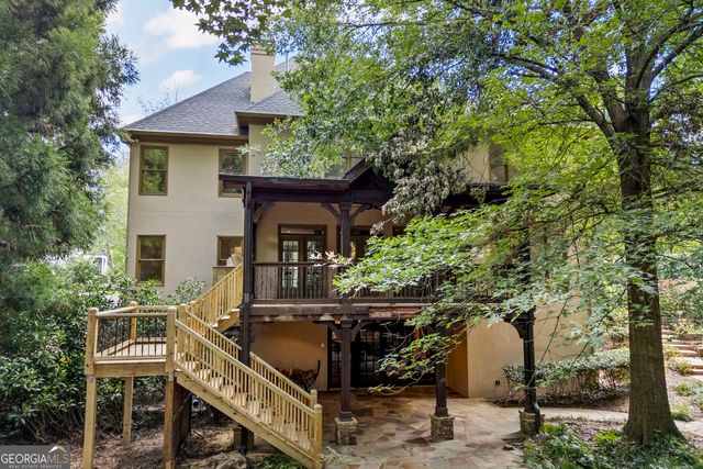 5545 Stoneleigh Drive, Suwanee, GA 30024