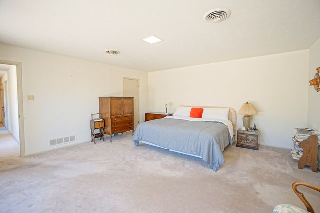 1416 W Pine Ave, Midland, TX 79705