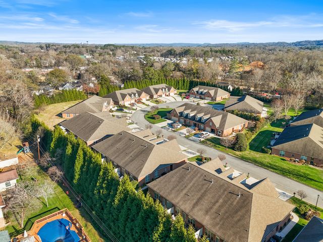 7699 Lenox Trace Drive, Hixson, TN 37343