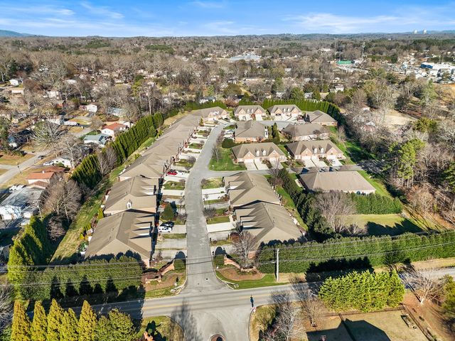 7699 Lenox Trace Drive, Hixson, TN 37343