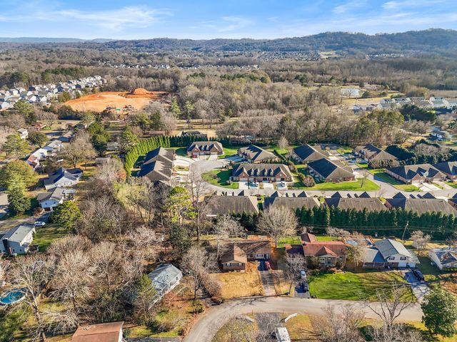 7699 Lenox Trace Drive, Hixson, TN 37343