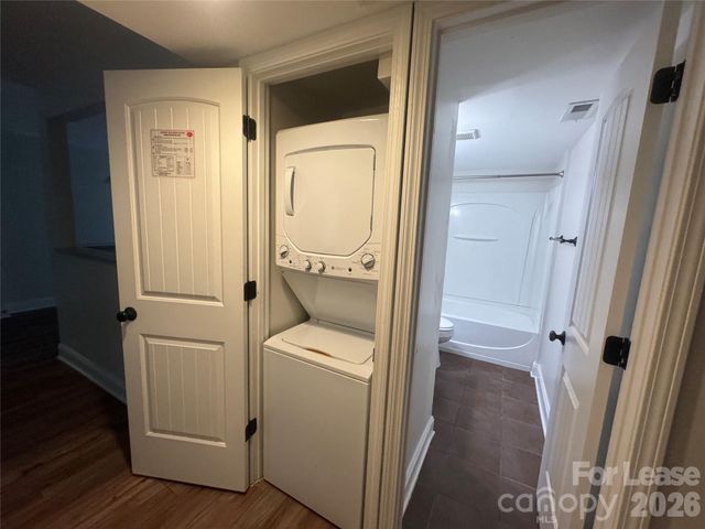 4917 Park Road B, Charlotte, NC 28209
