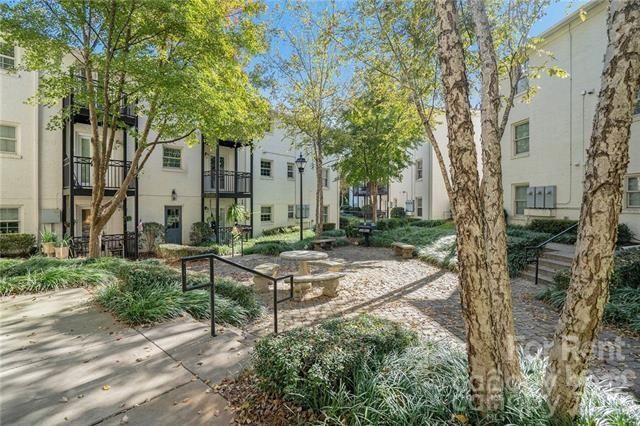 4917 Park Road B, Charlotte, NC 28209