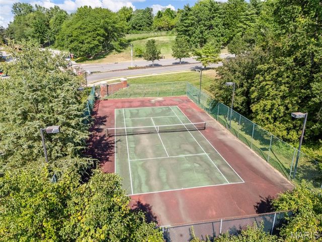 865 Forest Trace Drive C, Chesterfield, MO 63017