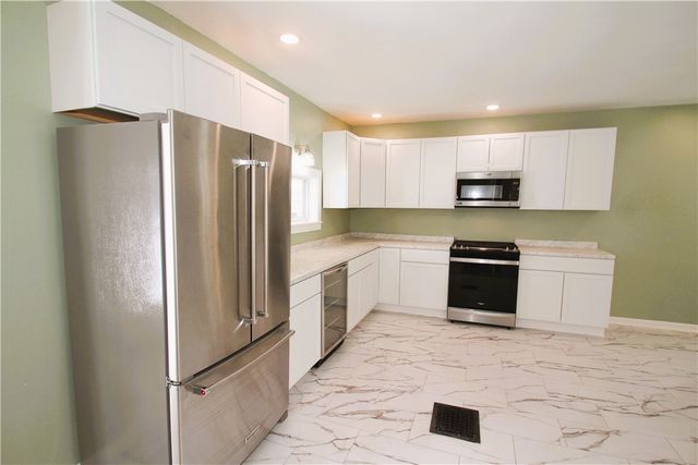 26 Olin Avenue, Perry, NY 14530