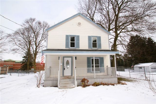 26 Olin Avenue, Perry, NY 14530