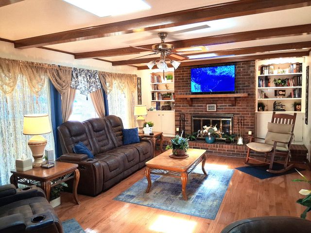 4713 Log Cabin Rd, Nashville, TN 37216
