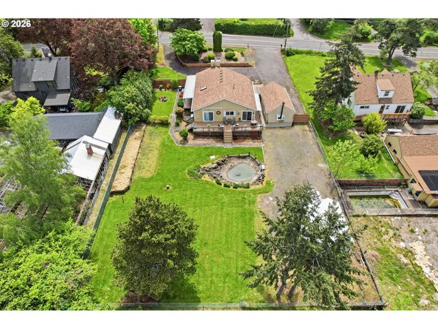 5833 Sw GARDEN HOME Rd, Portland, OR 97219