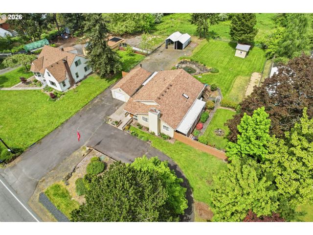 5833 Sw GARDEN HOME Rd, Portland, OR 97219
