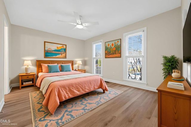 119 Heatherwood Drive, Apex, NC 27502