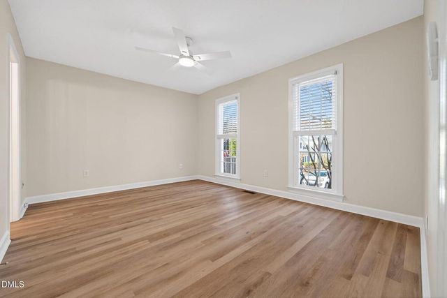 119 Heatherwood Drive, Apex, NC 27502