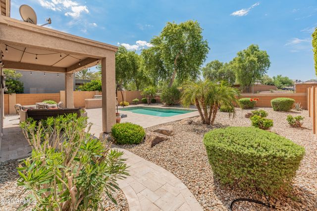 26011 W TONOPAH Drive, Buckeye, AZ 85396