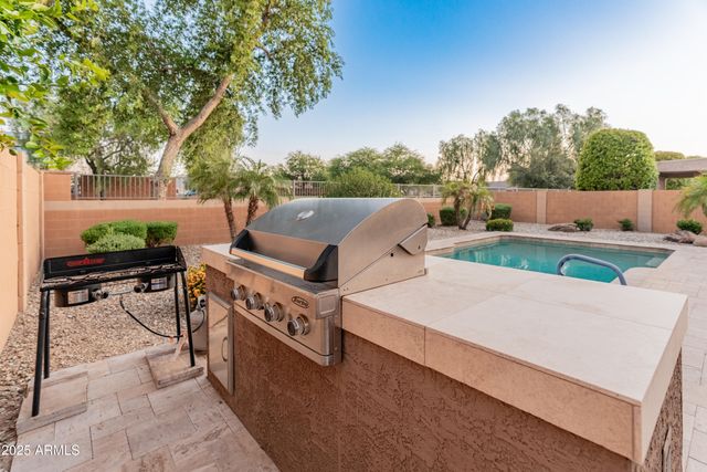 26011 W TONOPAH Drive, Buckeye, AZ 85396