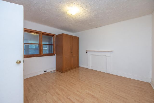 522 Hanson Street, Paris, KY 40361