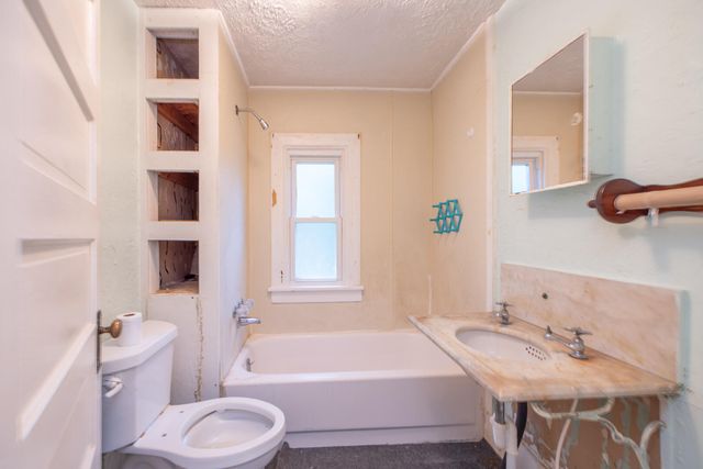 522 Hanson Street, Paris, KY 40361