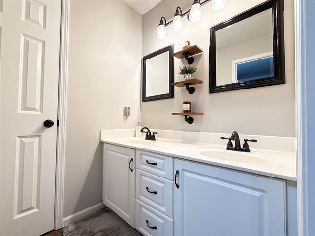 16309 S Avalon Street, Olathe, KS 66062