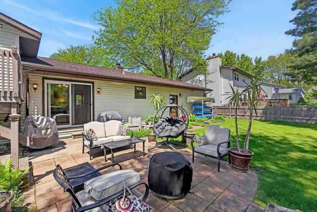 6317 SIGHTING Road, Mcfarland, WI 53558