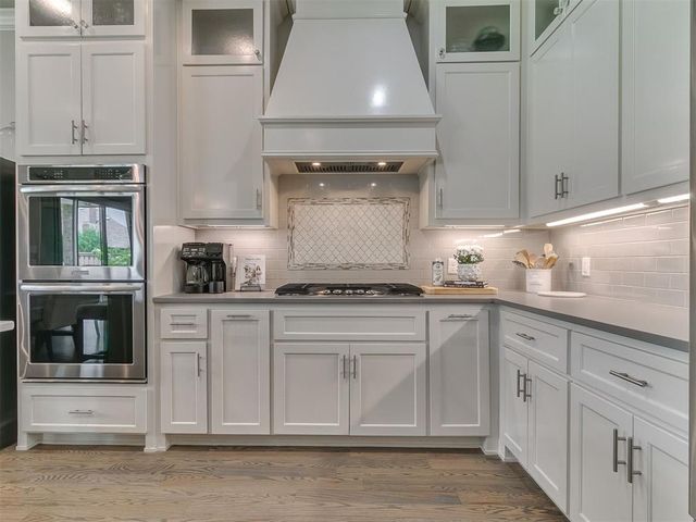 3024 Fallbrook Avenue, Edmond, OK 73012
