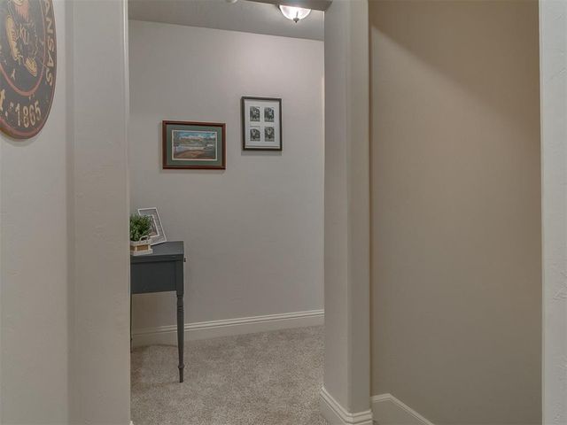 3024 Fallbrook Avenue, Edmond, OK 73012