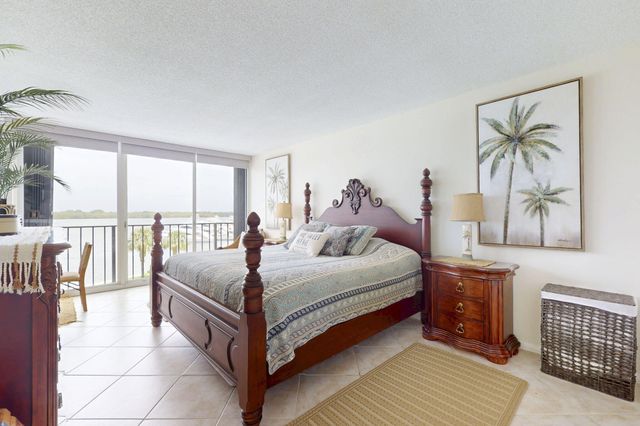 124 Lakeshore Drive 4280, North Palm Beach, FL 33408