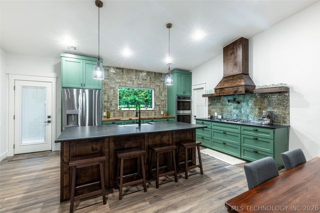 16235 S 4170 Road, Claremore, OK 74017