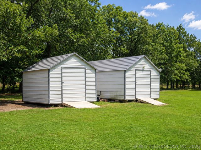 16235 S 4170 Road, Claremore, OK 74017