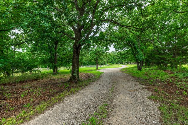 16235 S 4170 Road, Claremore, OK 74017