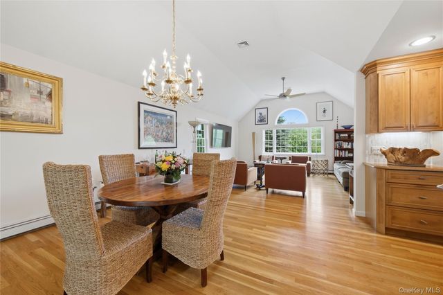 17 James Court, Mahopac, NY 10541