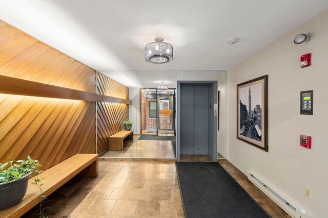 328 Commercial Street 53, Boston, MA 02109