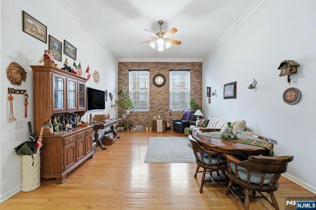 19 Market 205, Paterson, NJ 07501