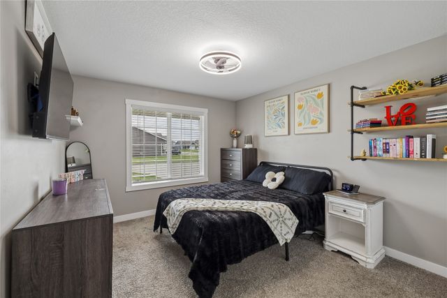4306 NW Northwood Drive, Ankeny, IA 50023