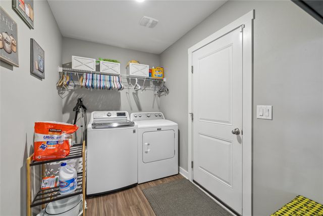 4306 NW Northwood Drive, Ankeny, IA 50023