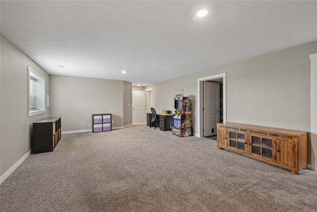 4306 NW Northwood Drive, Ankeny, IA 50023