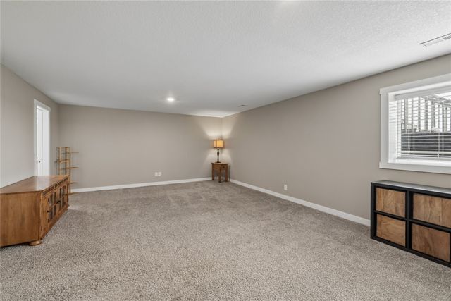 4306 NW Northwood Drive, Ankeny, IA 50023