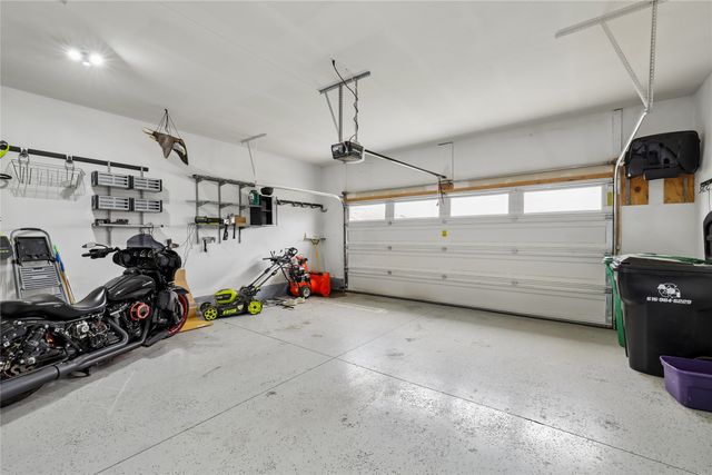 4306 NW Northwood Drive, Ankeny, IA 50023