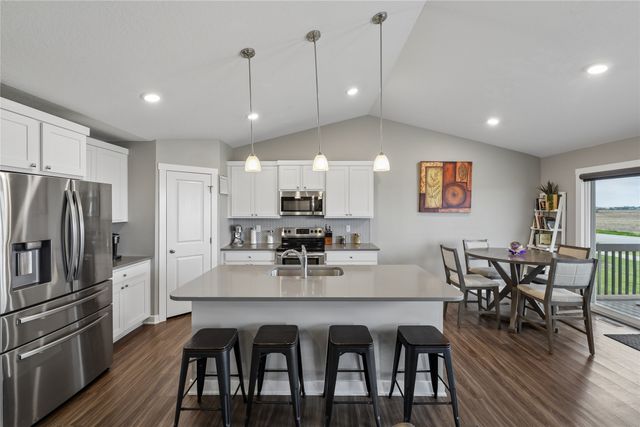 4306 NW Northwood Drive, Ankeny, IA 50023