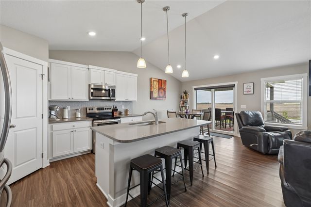4306 NW Northwood Drive, Ankeny, IA 50023