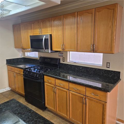 3227 Cheltenham Street, Las Vegas, NV 89129