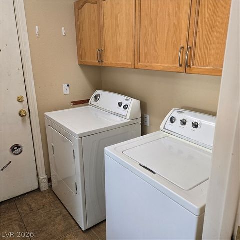 3227 Cheltenham Street, Las Vegas, NV 89129