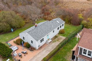 17 Bradford Ave, Scituate, MA 02066