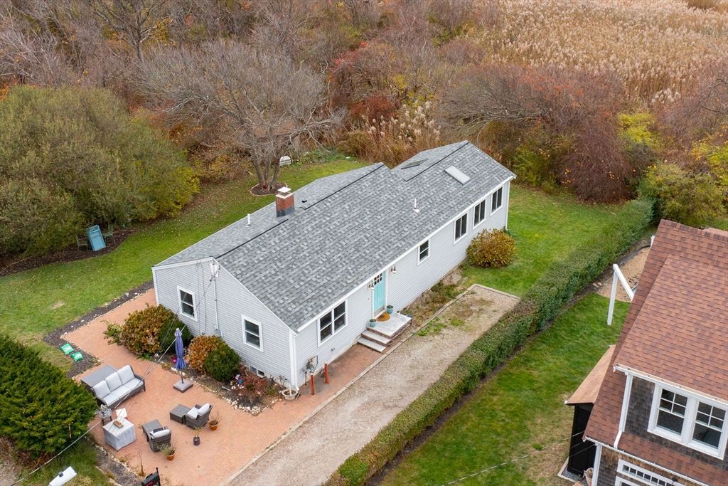 17 Bradford Ave, Scituate, MA 02066