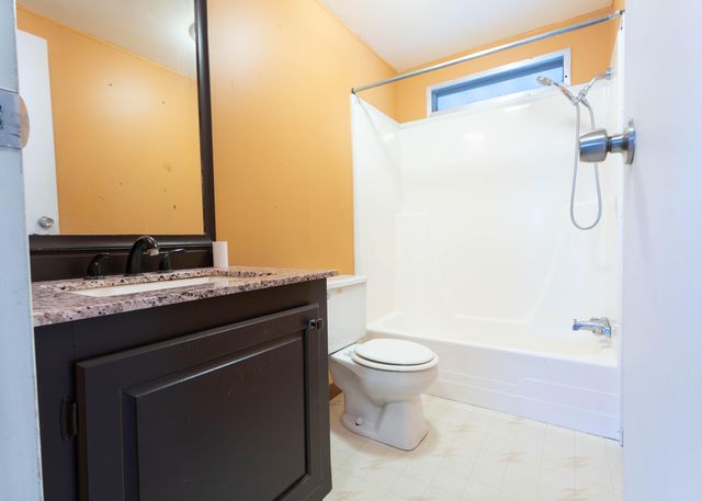 900 E Rankin Road 119, Tulare, CA 93274