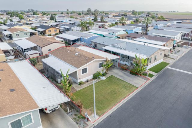 900 E Rankin Road 119, Tulare, CA 93274