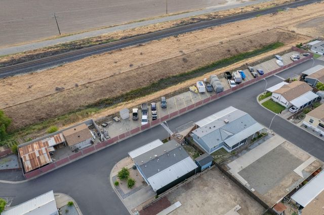 900 E Rankin Road 119, Tulare, CA 93274