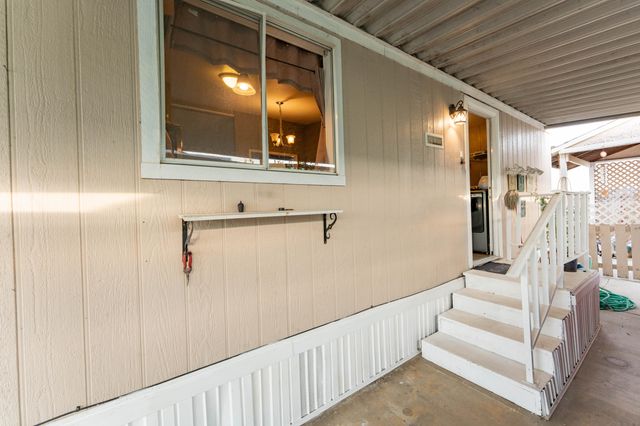 900 E Rankin Road 119, Tulare, CA 93274